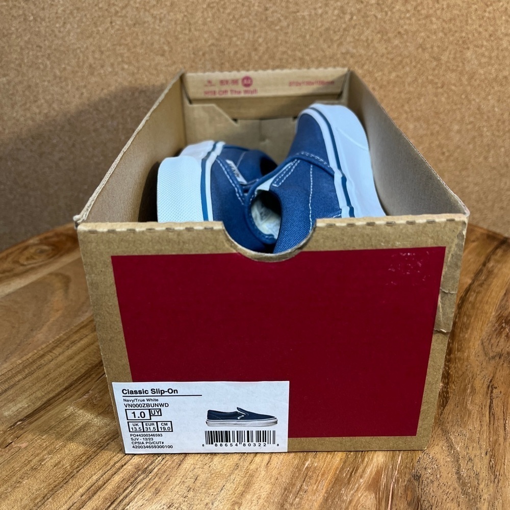 Vans
Slip on classic
Brand new - Picture 6 of 8
